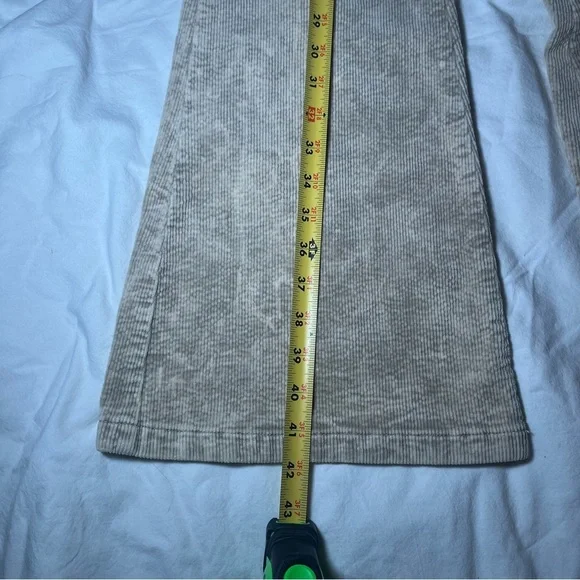 POL Corduroy Flare Pants Women’s Size Large Tan Bleach Wash Anthropologie - Picture 10 of 12